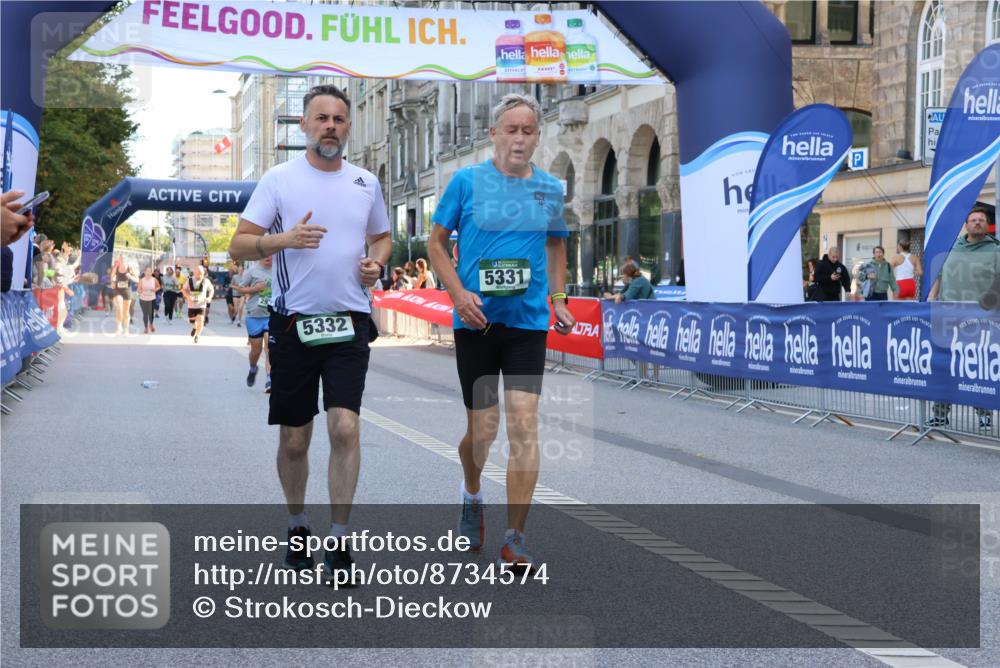 07.09.2025 - BARMER Alsterlauf Strokosch-Dieckow http://msf.ph/oto/8734574 07.09.2025 10:20:34 Ziel 2861, 2862, 3383, 3777, 4003, 4011, 4141, 4142, 4206, 4564, 4919, 5846, 5848, 8031 meine-sportfotos.de