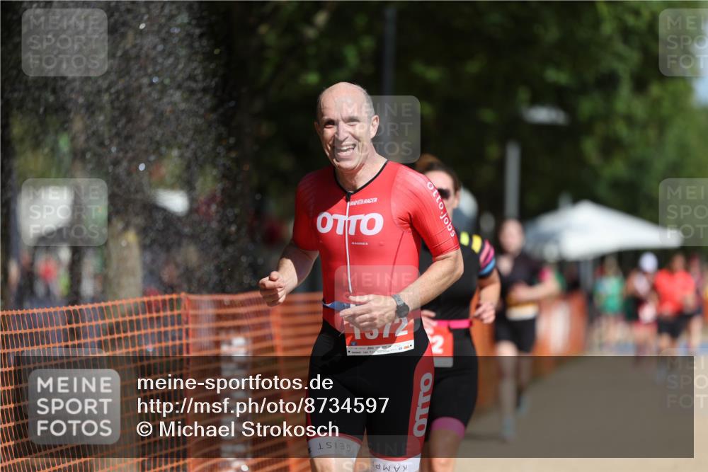 07.09.2025 - 19. Norderstedt Triathlon Michael Strokosch http://msf.ph/oto/8734597 07.09.2025 12:18:36 Laufen 822, 1159, 1300, 1372 meine-sportfotos.de