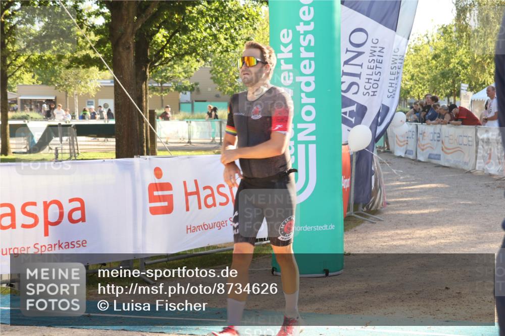 07.09.2025 - 19. Norderstedt Triathlon Luisa Fischer http://msf.ph/oto/8734626 07.09.2025 16:32:21 Ziel 493, 1629 meine-sportfotos.de