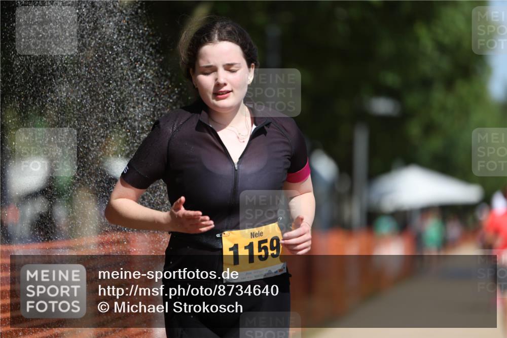 07.09.2025 - 19. Norderstedt Triathlon Michael Strokosch http://msf.ph/oto/8734640 07.09.2025 12:18:44 Laufen 803, 1159 meine-sportfotos.de