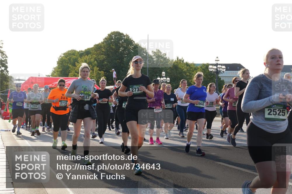 07.09.2025 - BARMER Alsterlauf Yannick Fuchs http://msf.ph/oto/8734643 07.09.2025 09:08:12 Laufen 487, 36, 2738, 4966, 47, 2804, 273, 2066, 4320, 968, 355, 2525 meine-sportfotos.de