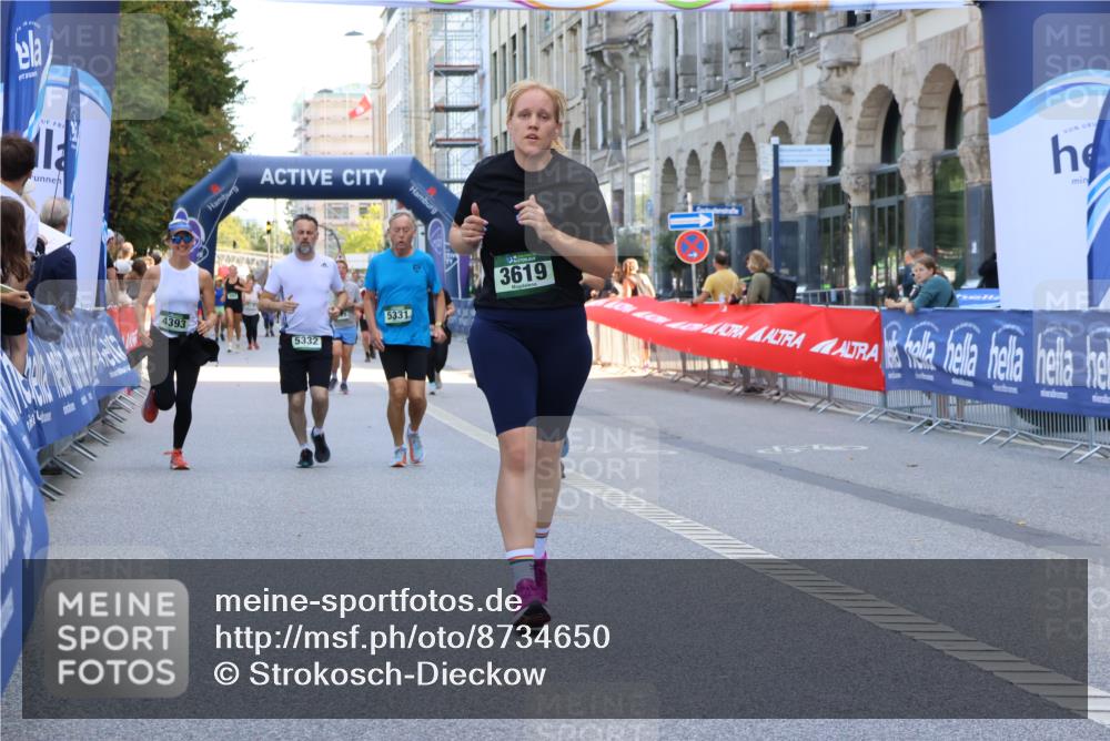 07.09.2025 - BARMER Alsterlauf Strokosch-Dieckow http://msf.ph/oto/8734650 07.09.2025 10:20:29 Ziel 2685, 2686, 2861, 2862, 2977, 3383, 3777, 4003, 4011, 4141, 4142, 4331, 4564, 4919, 4971 meine-sportfotos.de
