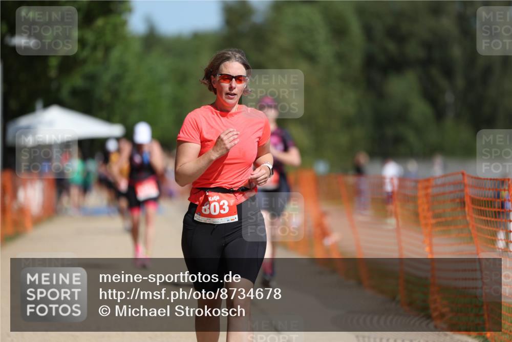 07.09.2025 - 19. Norderstedt Triathlon Michael Strokosch http://msf.ph/oto/8734678 07.09.2025 12:18:49 Laufen 201, 803 meine-sportfotos.de