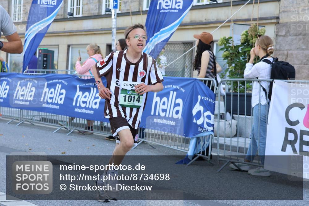 07.09.2025 - BARMER Alsterlauf Strokosch-Dieckow http://msf.ph/oto/8734698 07.09.2025 11:45:35 Ziel  meine-sportfotos.de