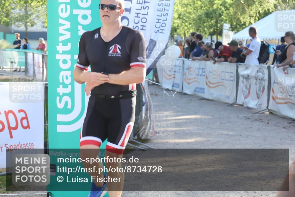 07.09.2025 - 19. Norderstedt Triathlon Luisa Fischer http://msf.ph/oto/8734728 07.09.2025 16:32:46 Ziel 547 meine-sportfotos.de