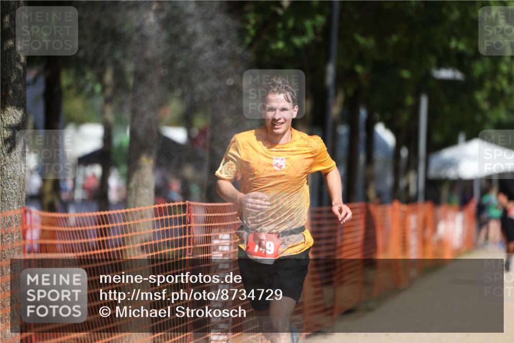07.09.2025 - 19. Norderstedt Triathlon Michael Strokosch http://msf.ph/oto/8734729 07.09.2025 12:18:58 Laufen 149, 201, 1381 meine-sportfotos.de