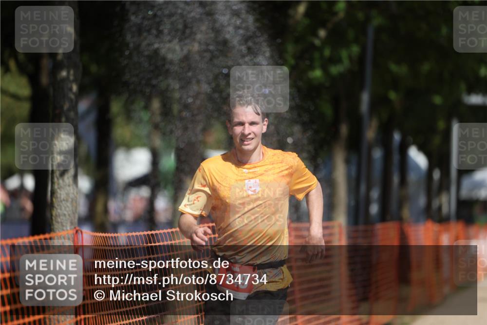 07.09.2025 - 19. Norderstedt Triathlon Michael Strokosch http://msf.ph/oto/8734734 07.09.2025 12:18:59 Laufen 149, 1381 meine-sportfotos.de