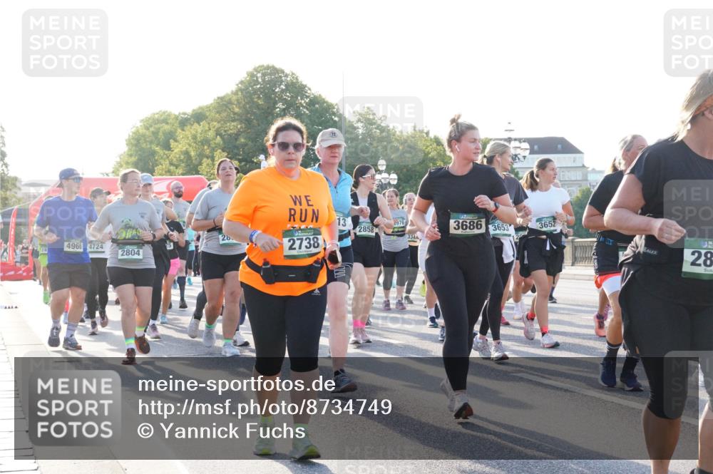 07.09.2025 - BARMER Alsterlauf Yannick Fuchs http://msf.ph/oto/8734749 07.09.2025 09:08:15 Laufen 4966, 4724, 13, 976, 2858, 3686, 3653, 3652, 26, 2804, 28 meine-sportfotos.de