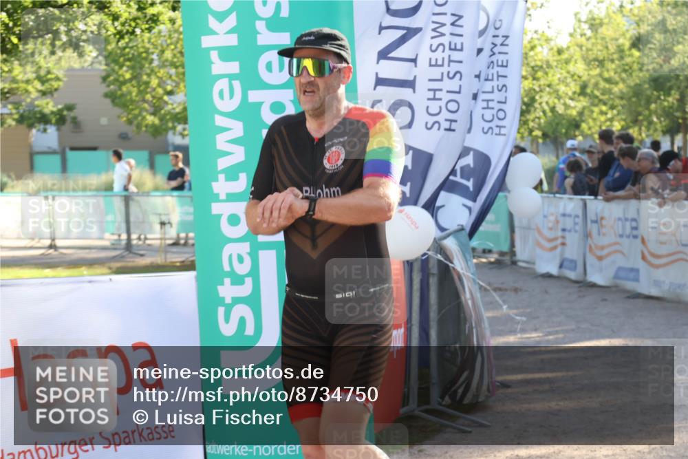 07.09.2025 - 19. Norderstedt Triathlon Luisa Fischer http://msf.ph/oto/8734750 07.09.2025 16:32:53 Ziel 491 meine-sportfotos.de