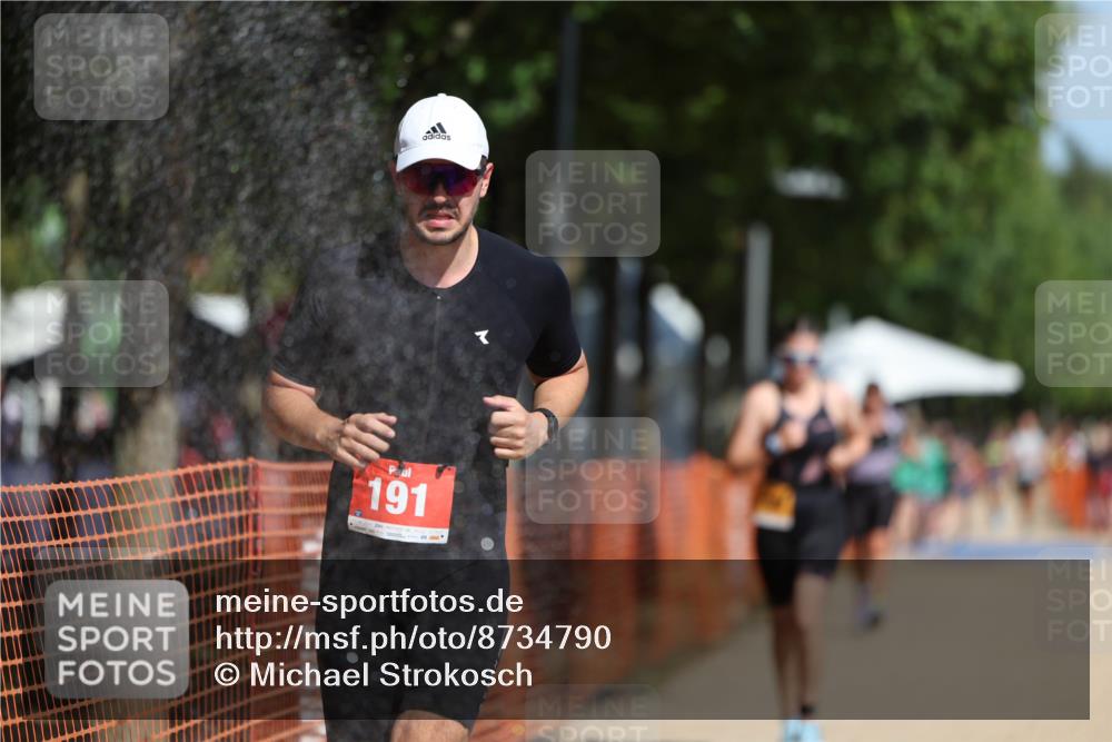 07.09.2025 - 19. Norderstedt Triathlon Michael Strokosch http://msf.ph/oto/8734790 07.09.2025 12:19:08 Laufen 191, 1187 meine-sportfotos.de