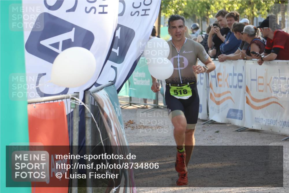 07.09.2025 - 19. Norderstedt Triathlon Luisa Fischer http://msf.ph/oto/8734806 07.09.2025 16:33:37 Ziel 518 meine-sportfotos.de