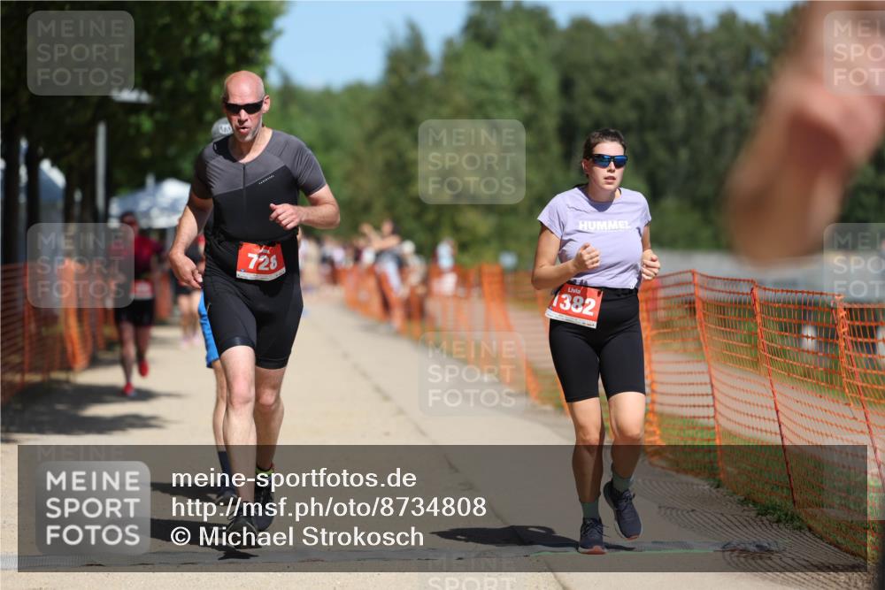 07.09.2025 - 19. Norderstedt Triathlon Michael Strokosch http://msf.ph/oto/8734808 07.09.2025 13:00:33 Laufen 295, 728, 752, 783, 1382 meine-sportfotos.de
