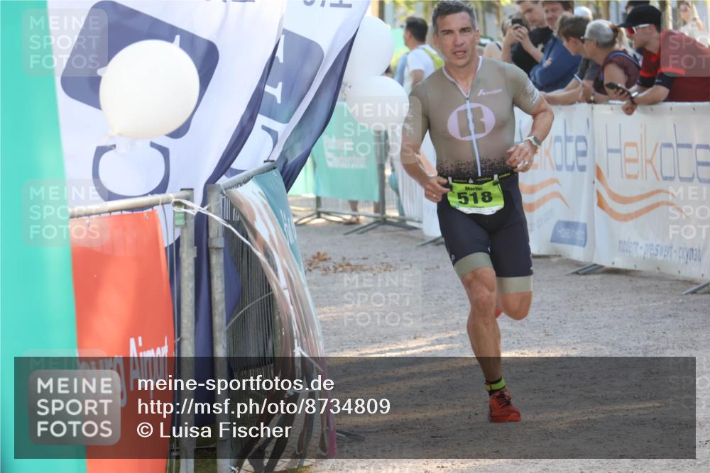07.09.2025 - 19. Norderstedt Triathlon Luisa Fischer http://msf.ph/oto/8734809 07.09.2025 16:33:37 Ziel 518 meine-sportfotos.de