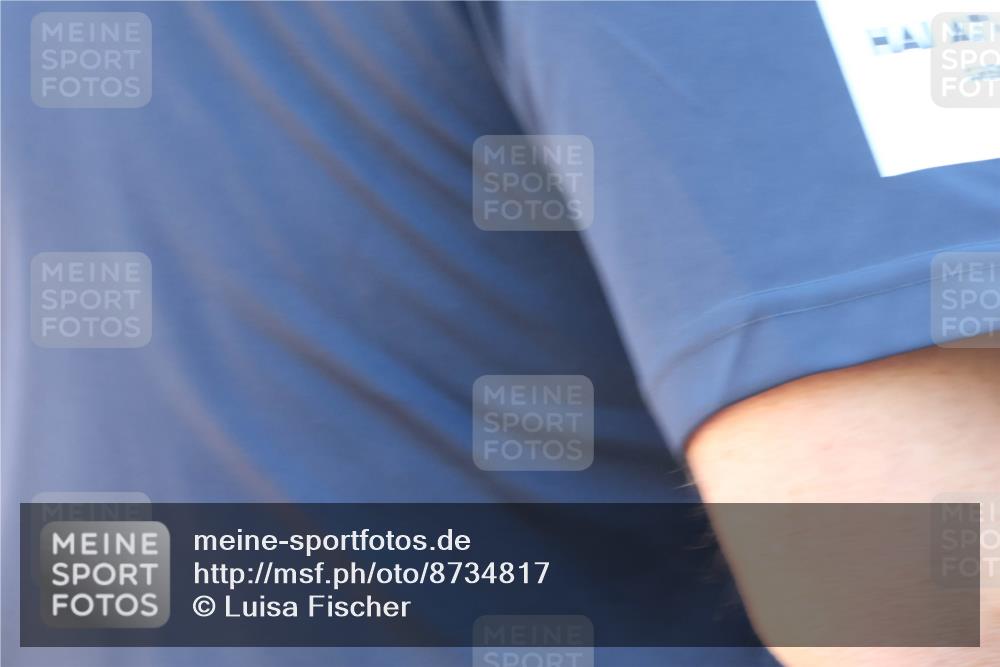 07.09.2025 - 19. Norderstedt Triathlon Luisa Fischer http://msf.ph/oto/8734817 07.09.2025 16:33:38 Ziel 518 meine-sportfotos.de