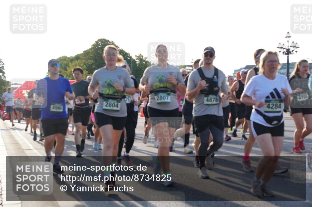 07.09.2025 - BARMER Alsterlauf Yannick Fuchs http://msf.ph/oto/8734825 07.09.2025 09:08:18 Laufen 2807, 4878, 4765, 496, 2804, 4284 meine-sportfotos.de