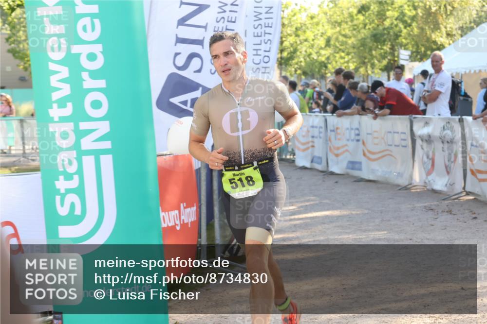 07.09.2025 - 19. Norderstedt Triathlon Luisa Fischer http://msf.ph/oto/8734830 07.09.2025 16:33:39 Ziel 518 meine-sportfotos.de