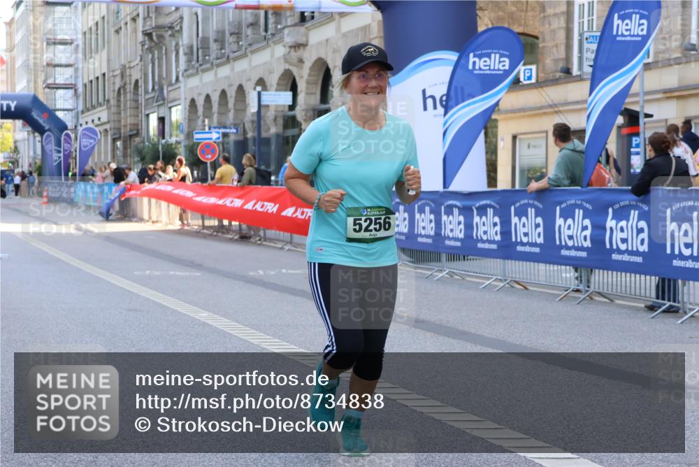 07.09.2025 - BARMER Alsterlauf Strokosch-Dieckow http://msf.ph/oto/8734838 07.09.2025 10:20:19 Ziel 2685, 2686, 2977, 3216, 3297, 3383, 3786, 3787, 3969, 4141, 4142, 4151, 4152, 4331, 4414, 4774, 4901, 4971, 5594 meine-sportfotos.de