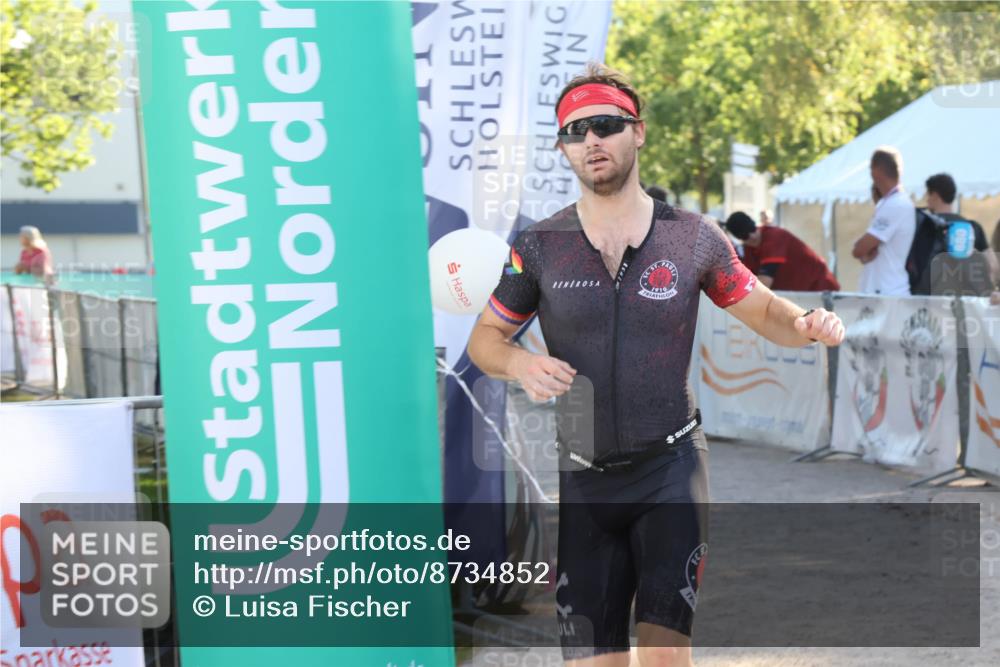 07.09.2025 - 19. Norderstedt Triathlon Luisa Fischer http://msf.ph/oto/8734852 07.09.2025 16:33:48 Ziel 488 meine-sportfotos.de