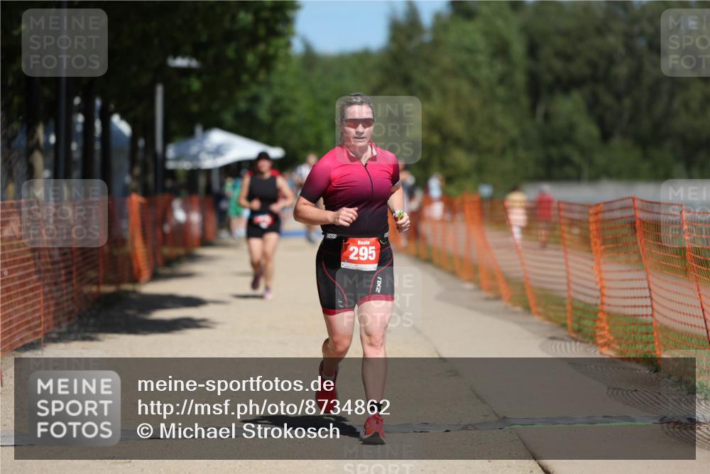 07.09.2025 - 19. Norderstedt Triathlon Michael Strokosch http://msf.ph/oto/8734862 07.09.2025 13:00:39 Laufen 295, 735, 752 meine-sportfotos.de
