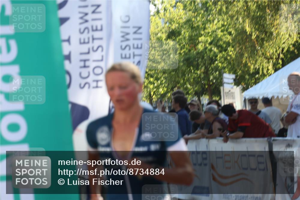 07.09.2025 - 19. Norderstedt Triathlon Luisa Fischer http://msf.ph/oto/8734884 07.09.2025 16:33:59 Ziel 443 meine-sportfotos.de