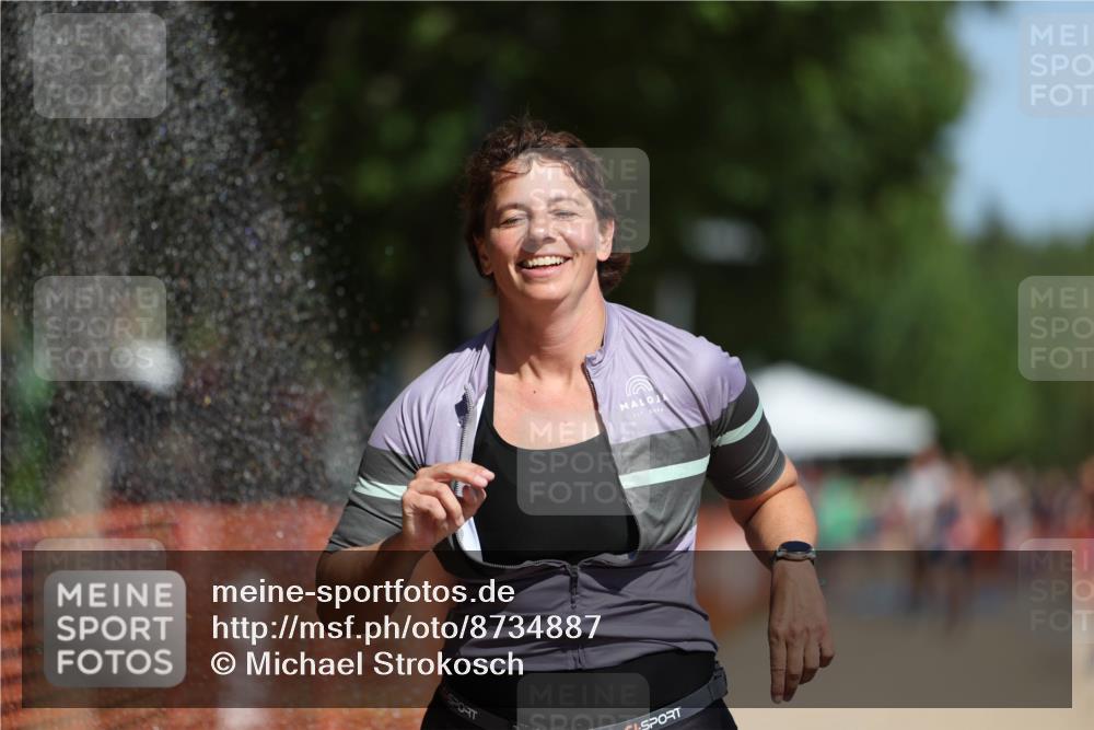 07.09.2025 - 19. Norderstedt Triathlon Michael Strokosch http://msf.ph/oto/8734887 07.09.2025 12:19:20 Laufen 1286 meine-sportfotos.de