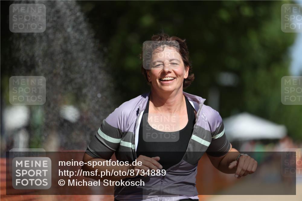 07.09.2025 - 19. Norderstedt Triathlon Michael Strokosch http://msf.ph/oto/8734889 07.09.2025 12:19:20 Laufen 1286 meine-sportfotos.de