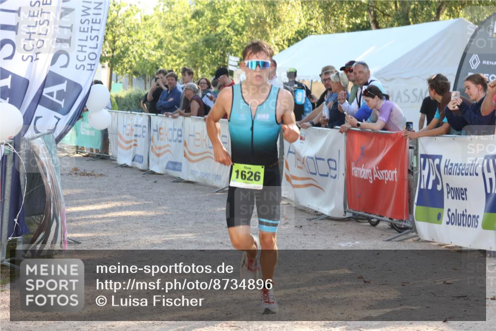 07.09.2025 - 19. Norderstedt Triathlon Luisa Fischer http://msf.ph/oto/8734896 07.09.2025 16:34:16 Ziel 1626 meine-sportfotos.de