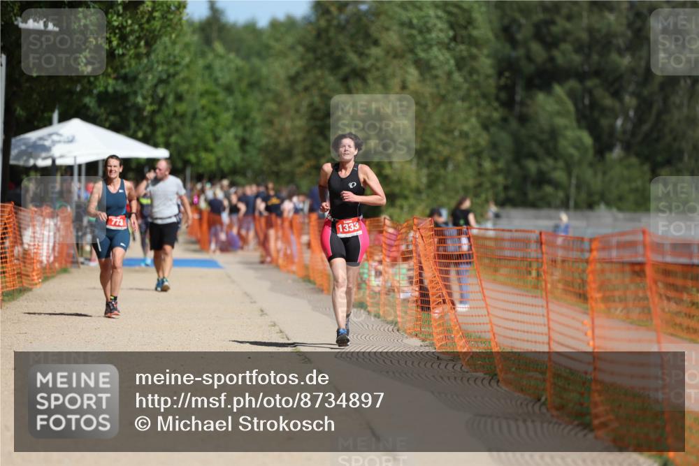 07.09.2025 - 19. Norderstedt Triathlon Michael Strokosch http://msf.ph/oto/8734897 07.09.2025 12:19:25 Laufen 1333 meine-sportfotos.de