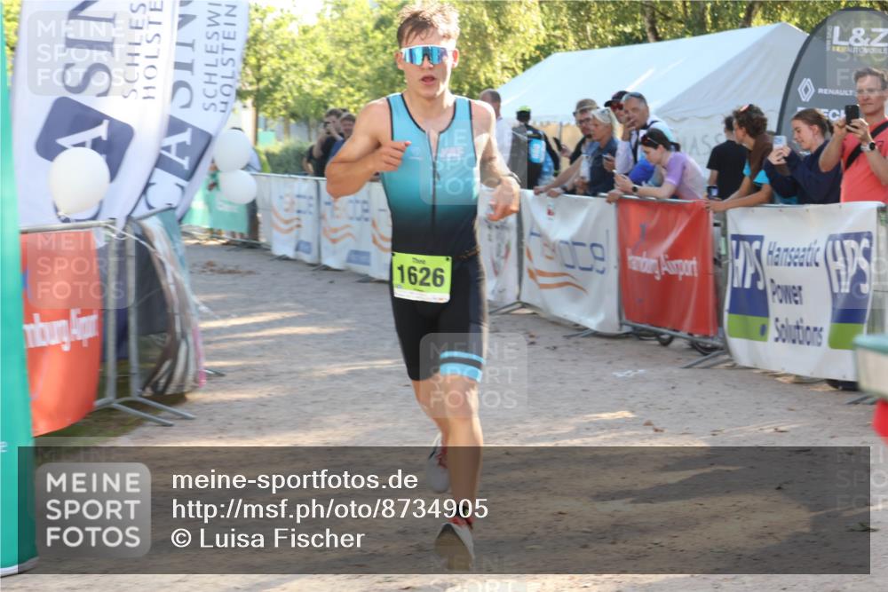 07.09.2025 - 19. Norderstedt Triathlon Luisa Fischer http://msf.ph/oto/8734905 07.09.2025 16:34:17 Ziel 1626 meine-sportfotos.de