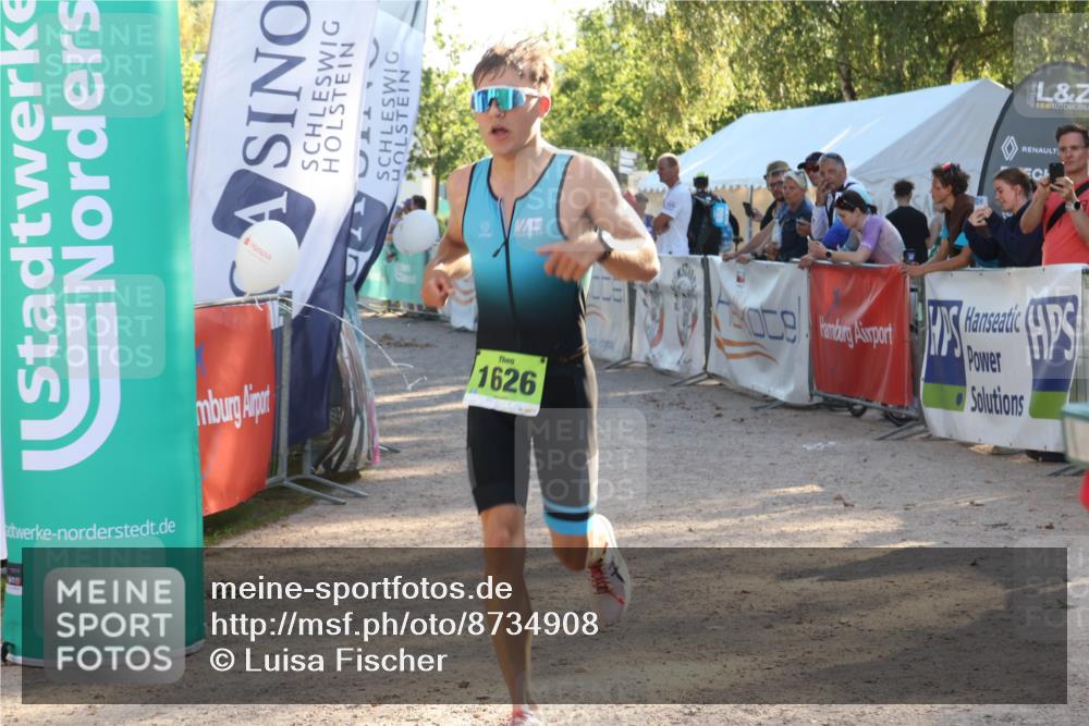 07.09.2025 - 19. Norderstedt Triathlon Luisa Fischer http://msf.ph/oto/8734908 07.09.2025 16:34:17 Ziel 1626 meine-sportfotos.de
