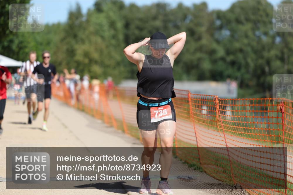 07.09.2025 - 19. Norderstedt Triathlon Michael Strokosch http://msf.ph/oto/8734923 07.09.2025 13:00:46 Laufen 727, 735, 1311, 1328 meine-sportfotos.de