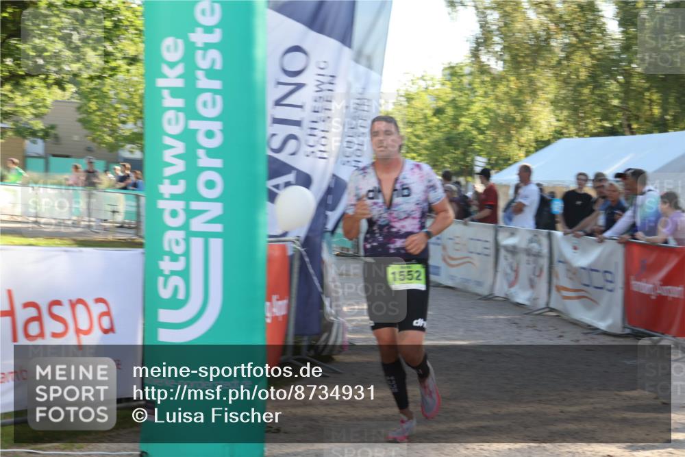 07.09.2025 - 19. Norderstedt Triathlon Luisa Fischer http://msf.ph/oto/8734931 07.09.2025 16:34:28 Ziel 1552 meine-sportfotos.de