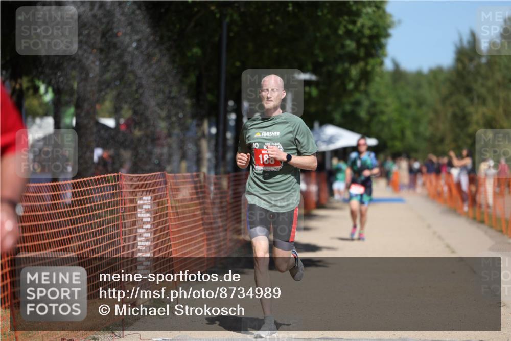 07.09.2025 - 19. Norderstedt Triathlon Michael Strokosch http://msf.ph/oto/8734989 07.09.2025 13:00:53 Laufen 188, 727, 1214, 1311, 1328 meine-sportfotos.de