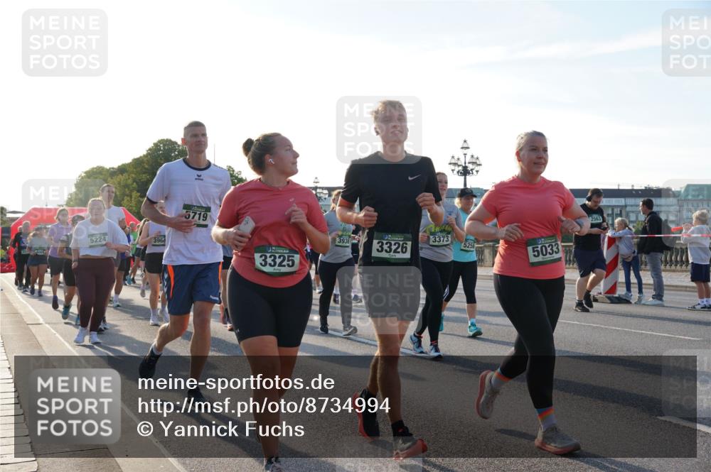 07.09.2025 - BARMER Alsterlauf Yannick Fuchs http://msf.ph/oto/8734994 07.09.2025 09:08:26 Laufen 5224, 3964, 3719, 3325, 3373, 3936, 3326, 5256, 5033, 2563 meine-sportfotos.de