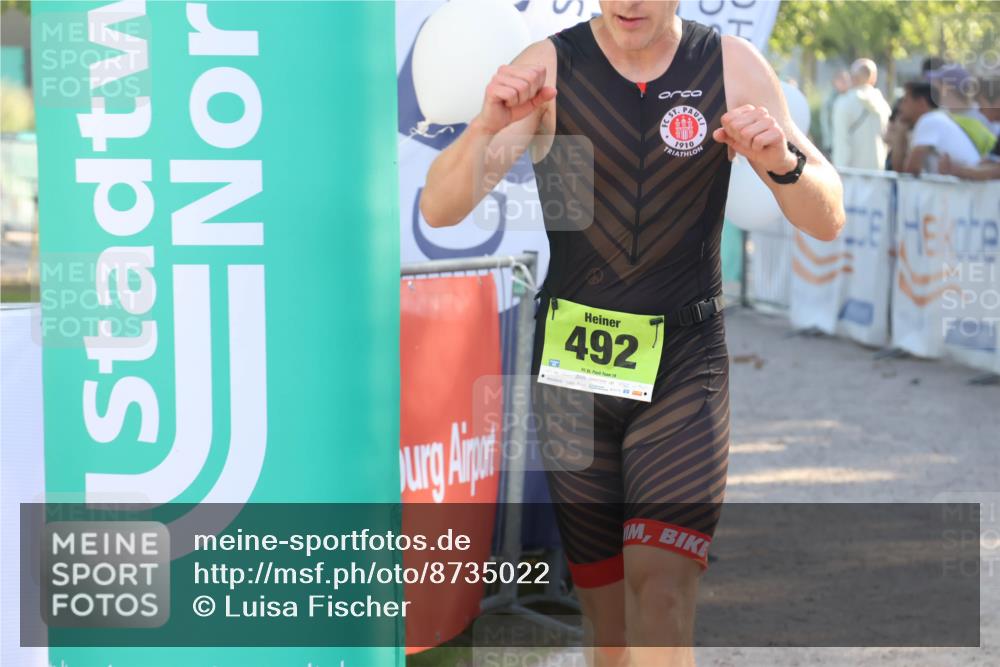 07.09.2025 - 19. Norderstedt Triathlon Luisa Fischer http://msf.ph/oto/8735022 07.09.2025 16:35:11 Ziel 492 meine-sportfotos.de