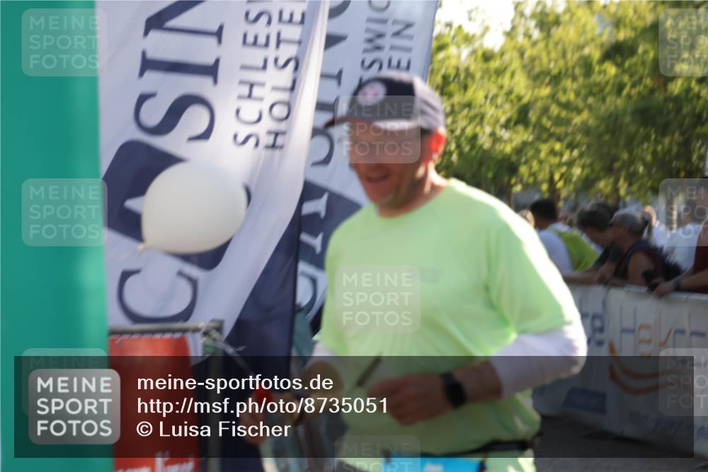 07.09.2025 - 19. Norderstedt Triathlon Luisa Fischer http://msf.ph/oto/8735051 07.09.2025 16:35:19 Ziel 905 meine-sportfotos.de