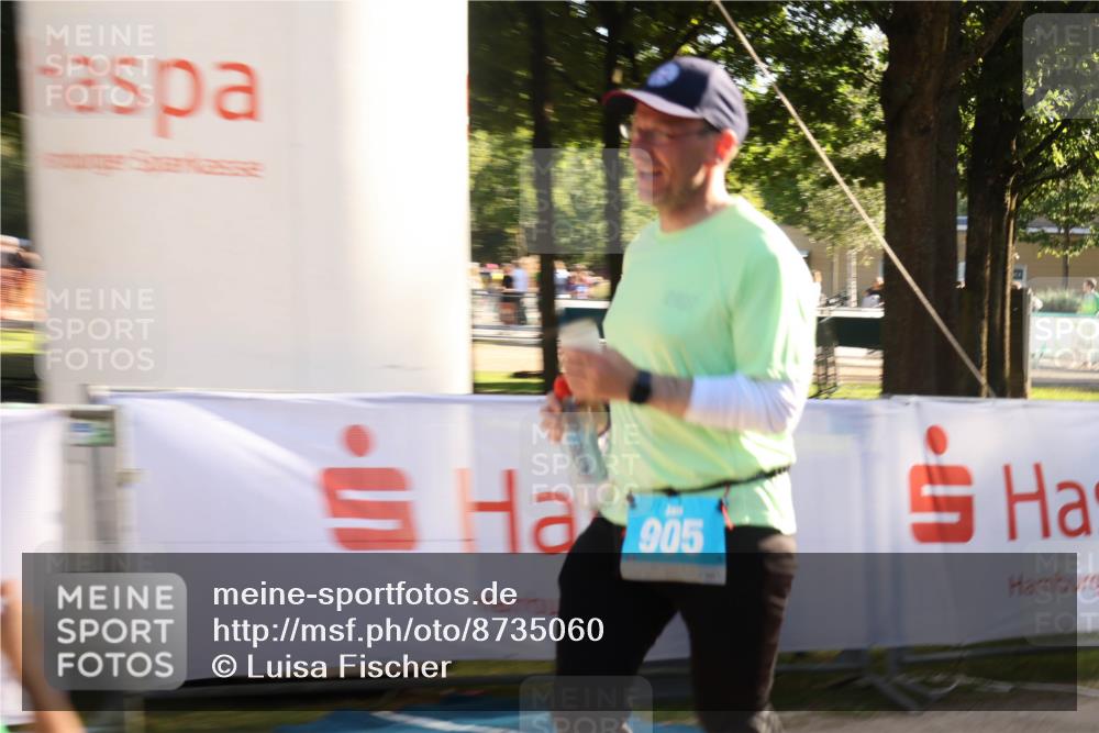 07.09.2025 - 19. Norderstedt Triathlon Luisa Fischer http://msf.ph/oto/8735060 07.09.2025 16:35:21 Ziel 905, 1570 meine-sportfotos.de