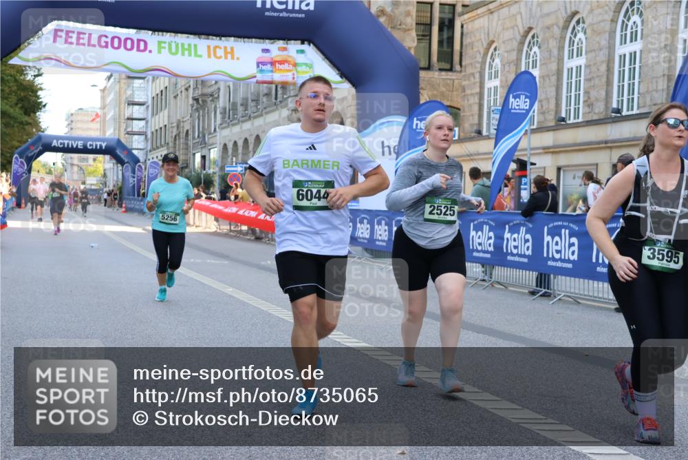 07.09.2025 - BARMER Alsterlauf Strokosch-Dieckow http://msf.ph/oto/8735065 07.09.2025 10:20:16 Ziel 2685, 2686, 2977, 3216, 3297, 3672, 3786, 3787, 3969, 4151, 4152, 4331, 4414, 4774, 4901, 4971, 5594 meine-sportfotos.de