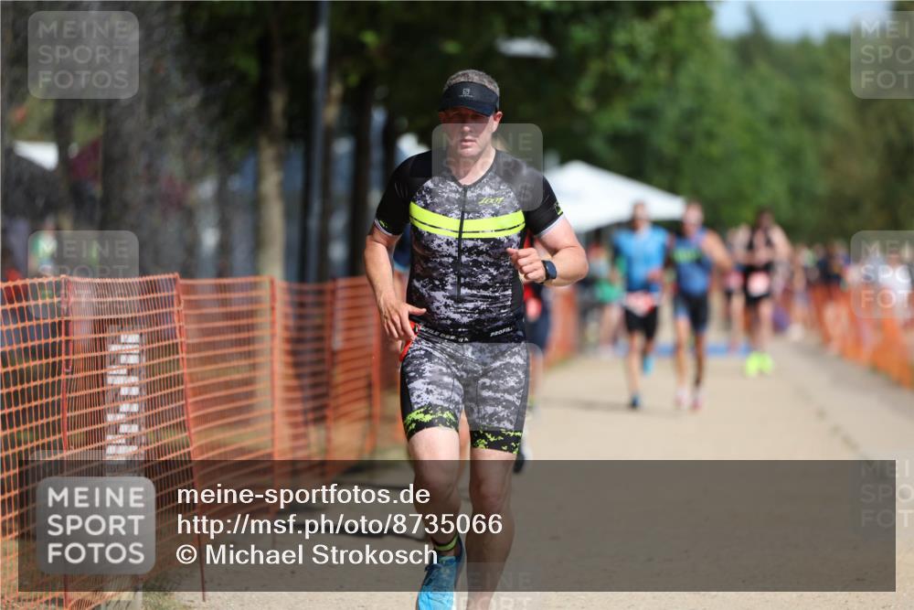 07.09.2025 - 19. Norderstedt Triathlon Michael Strokosch http://msf.ph/oto/8735066 07.09.2025 12:19:47 Laufen 791, 837, 862, 1265 meine-sportfotos.de