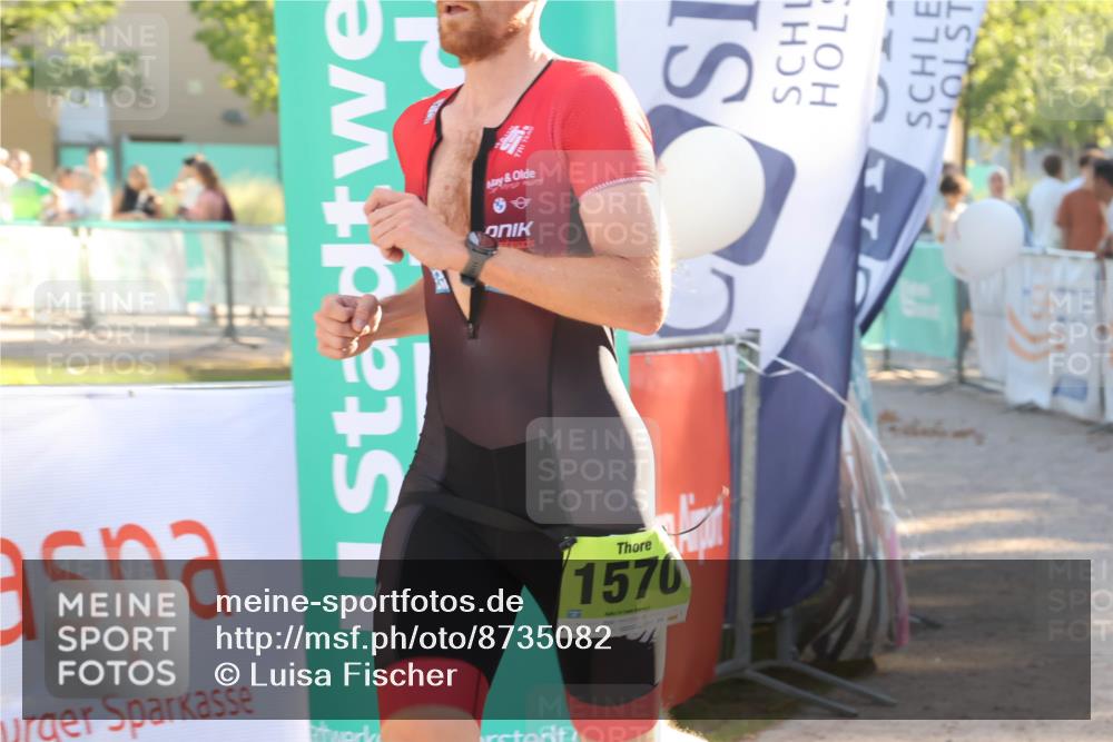 07.09.2025 - 19. Norderstedt Triathlon Luisa Fischer http://msf.ph/oto/8735082 07.09.2025 16:35:25 Ziel 448, 905, 1570 meine-sportfotos.de
