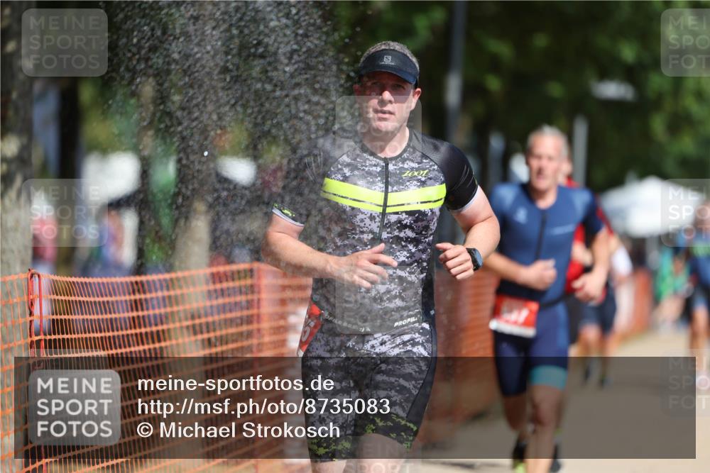 07.09.2025 - 19. Norderstedt Triathlon Michael Strokosch http://msf.ph/oto/8735083 07.09.2025 12:19:49 Laufen 215, 791, 837, 862, 1265 meine-sportfotos.de