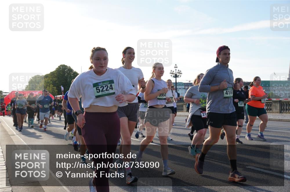 07.09.2025 - BARMER Alsterlauf Yannick Fuchs http://msf.ph/oto/8735090 07.09.2025 09:08:29 Laufen 4234, 5224, 30, 3964, 27, 416, 1071, 1145 meine-sportfotos.de