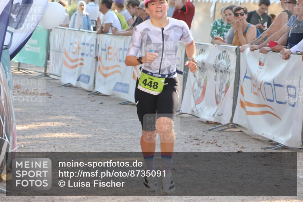 07.09.2025 - 19. Norderstedt Triathlon Luisa Fischer http://msf.ph/oto/8735091 07.09.2025 16:35:26 Ziel 448, 905, 1570 meine-sportfotos.de