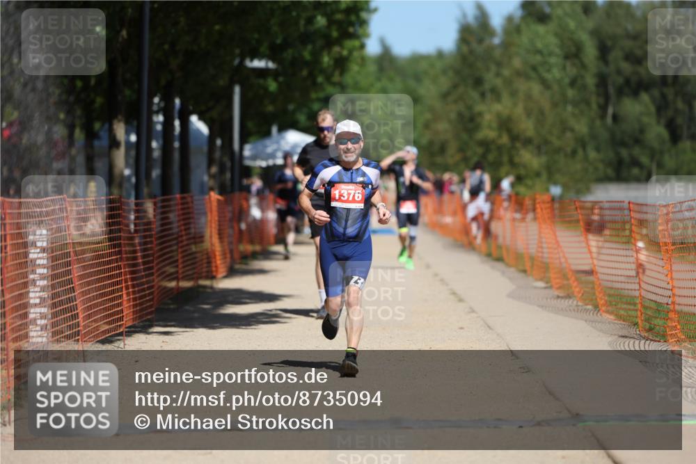 07.09.2025 - 19. Norderstedt Triathlon Michael Strokosch http://msf.ph/oto/8735094 07.09.2025 13:01:24 Laufen 177, 1376 meine-sportfotos.de