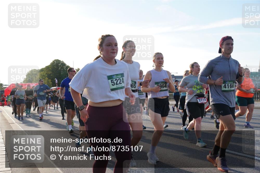 07.09.2025 - BARMER Alsterlauf Yannick Fuchs http://msf.ph/oto/8735107 07.09.2025 09:08:30 Laufen 6004, 4234, 5224, 165, 3052, 964, 2714, 4166, 1145 meine-sportfotos.de