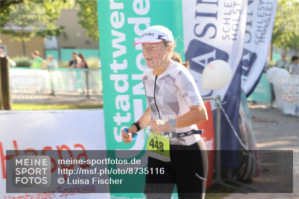 07.09.2025 - 19. Norderstedt Triathlon Luisa Fischer http://msf.ph/oto/8735116 07.09.2025 16:35:28 Ziel 448, 1570 meine-sportfotos.de