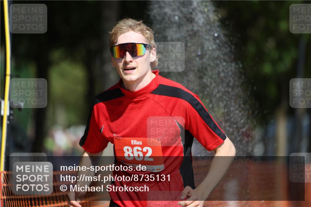 07.09.2025 - 19. Norderstedt Triathlon Michael Strokosch http://msf.ph/oto/8735131 07.09.2025 12:19:53 Laufen 215, 791, 815, 837, 862, 1265 meine-sportfotos.de