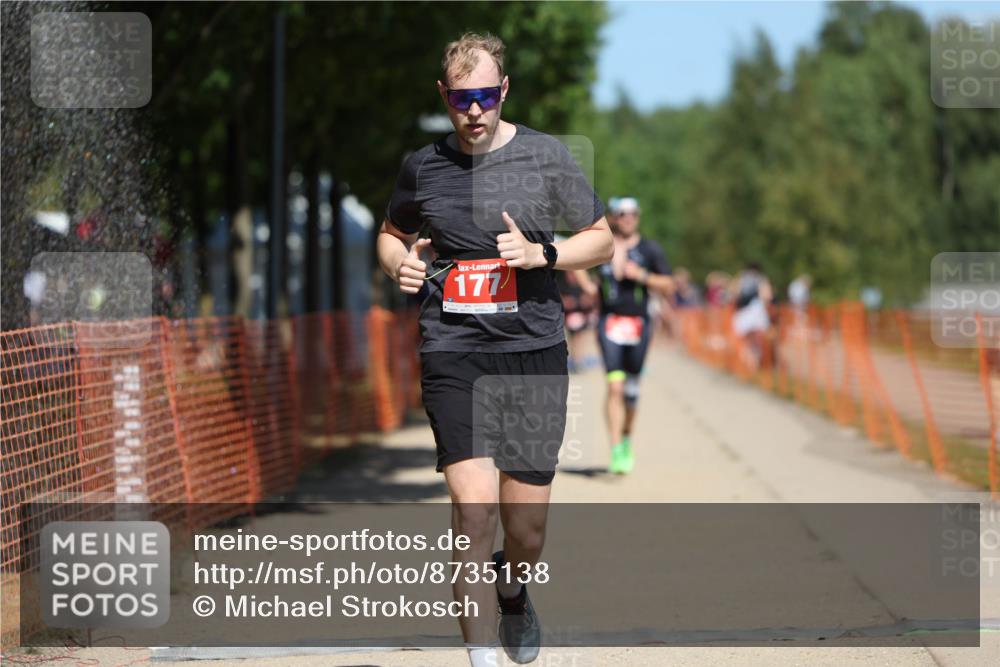 07.09.2025 - 19. Norderstedt Triathlon Michael Strokosch http://msf.ph/oto/8735138 07.09.2025 13:01:29 Laufen 177, 210, 250, 1376 meine-sportfotos.de