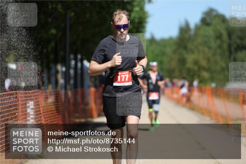 07.09.2025 - 19. Norderstedt Triathlon Michael Strokosch http://msf.ph/oto/8735144 07.09.2025 13:01:29 Laufen 177, 210, 250, 1376 meine-sportfotos.de