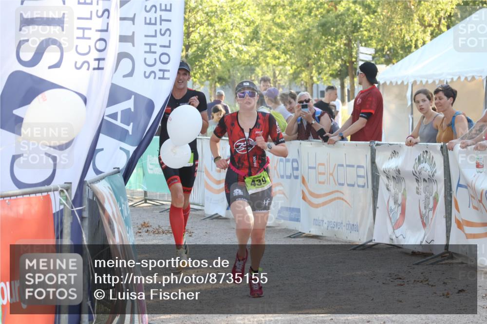 07.09.2025 - 19. Norderstedt Triathlon Luisa Fischer http://msf.ph/oto/8735155 07.09.2025 16:35:42 Ziel 439, 526, 1600 meine-sportfotos.de